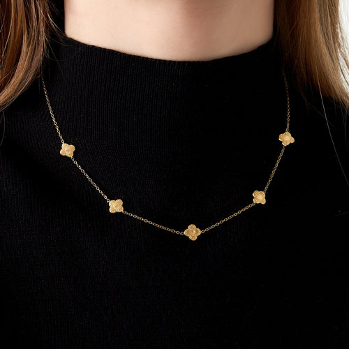 Clover Pattern Necklace Gold