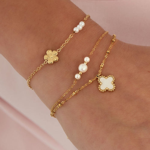 Flower with Pearls Bracelet – Gold