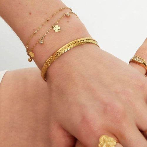 Clover and Diamonds Bracelet – Gold