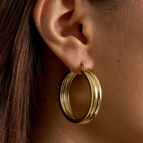 Ribbed Hoop Earrings – Gold