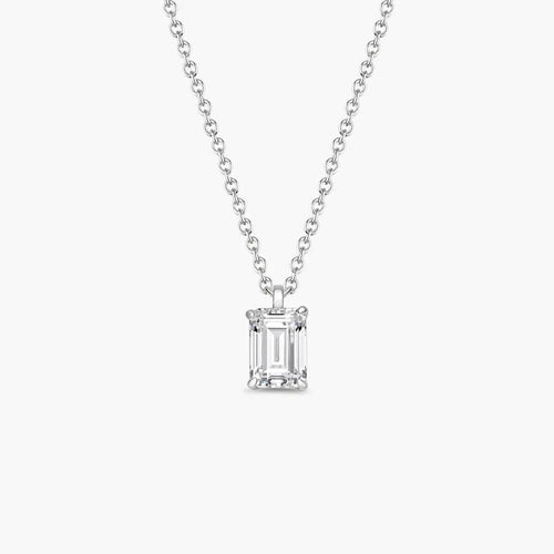Emera Necklace