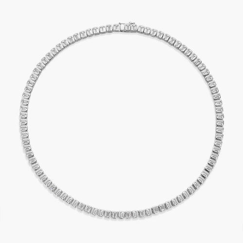 Smaragd-Umrandetes Tennis-Necklace