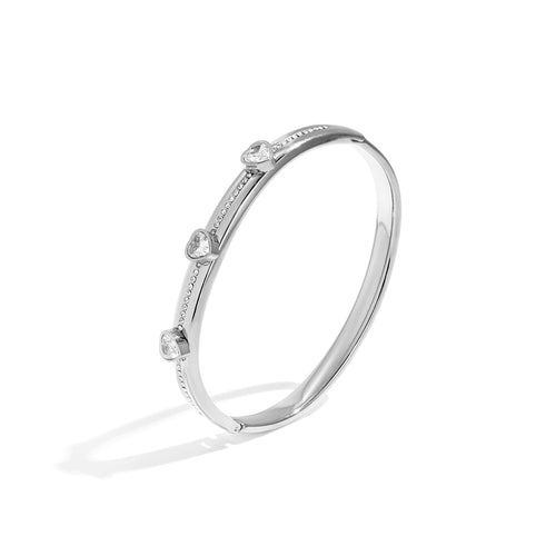 Heartline Bangle – Silver