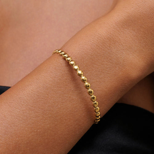 Perlenbesetztes bracelet
